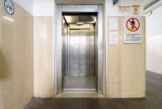 Stazione di Bolzano: Ascensore al binario 3+4